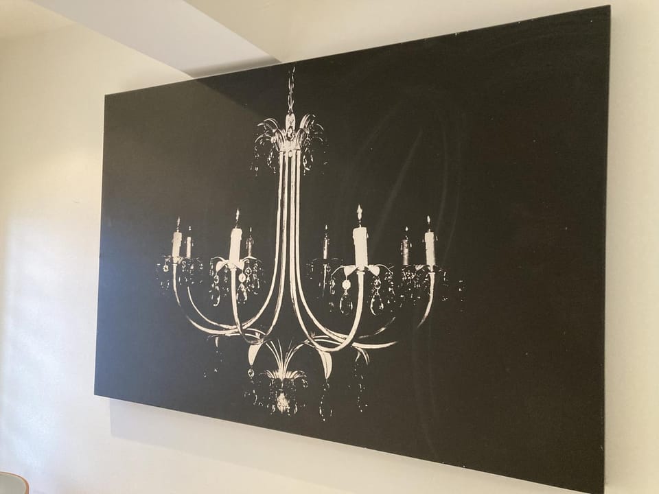 NELL GWYNN HOUSE - Champagne Chandelier One Bedroom Apartment Apartment in City of Westminster
