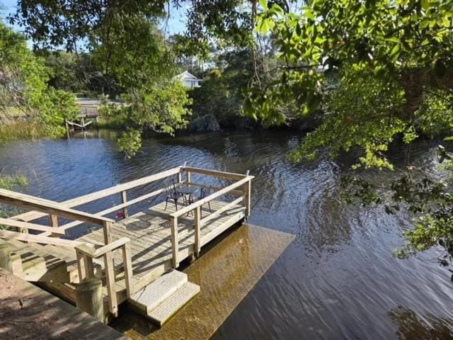 OAI80 Loggin Memories House in Oak Island