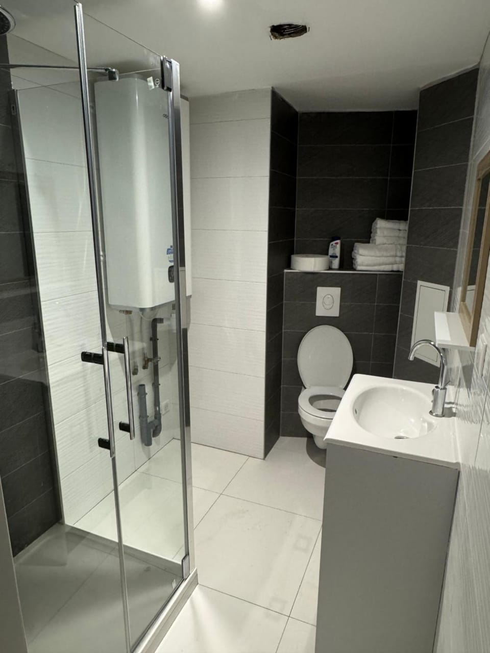 Shower, Bathroom