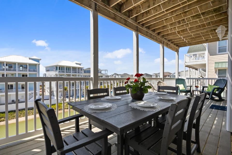 OIB02 West End Isle Retreat House in Ocean Isle Beach