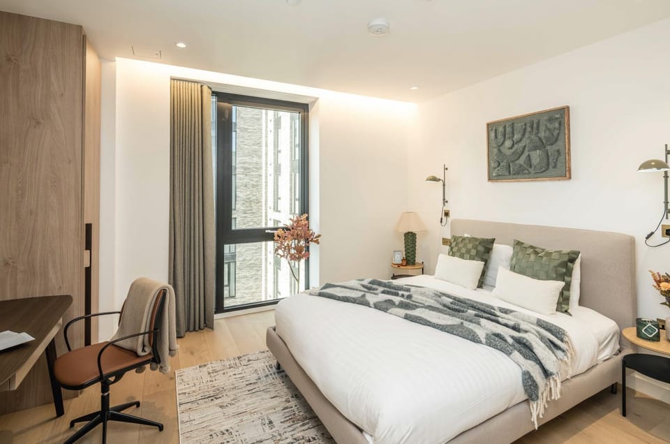 Modern 3-Bedroom Apartment near Kings Cross & Coal Drops Apartment in London Borough of Islington