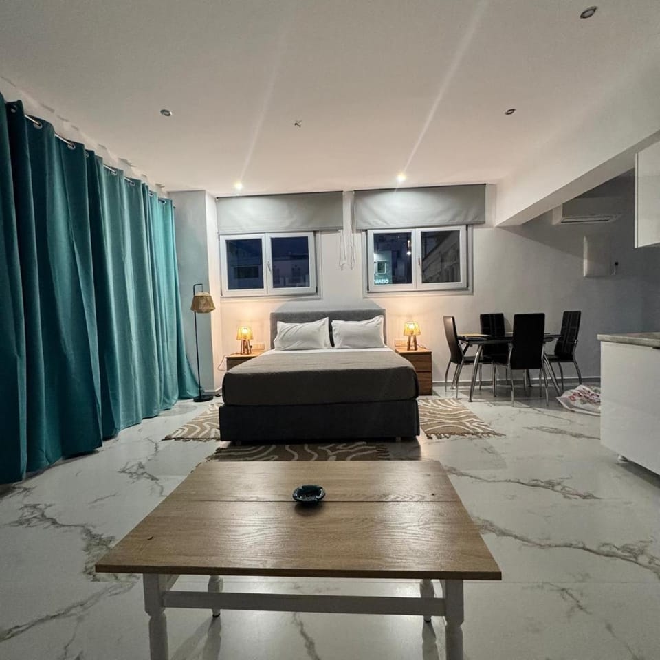 Portside Paradise Apartment in Naousa
