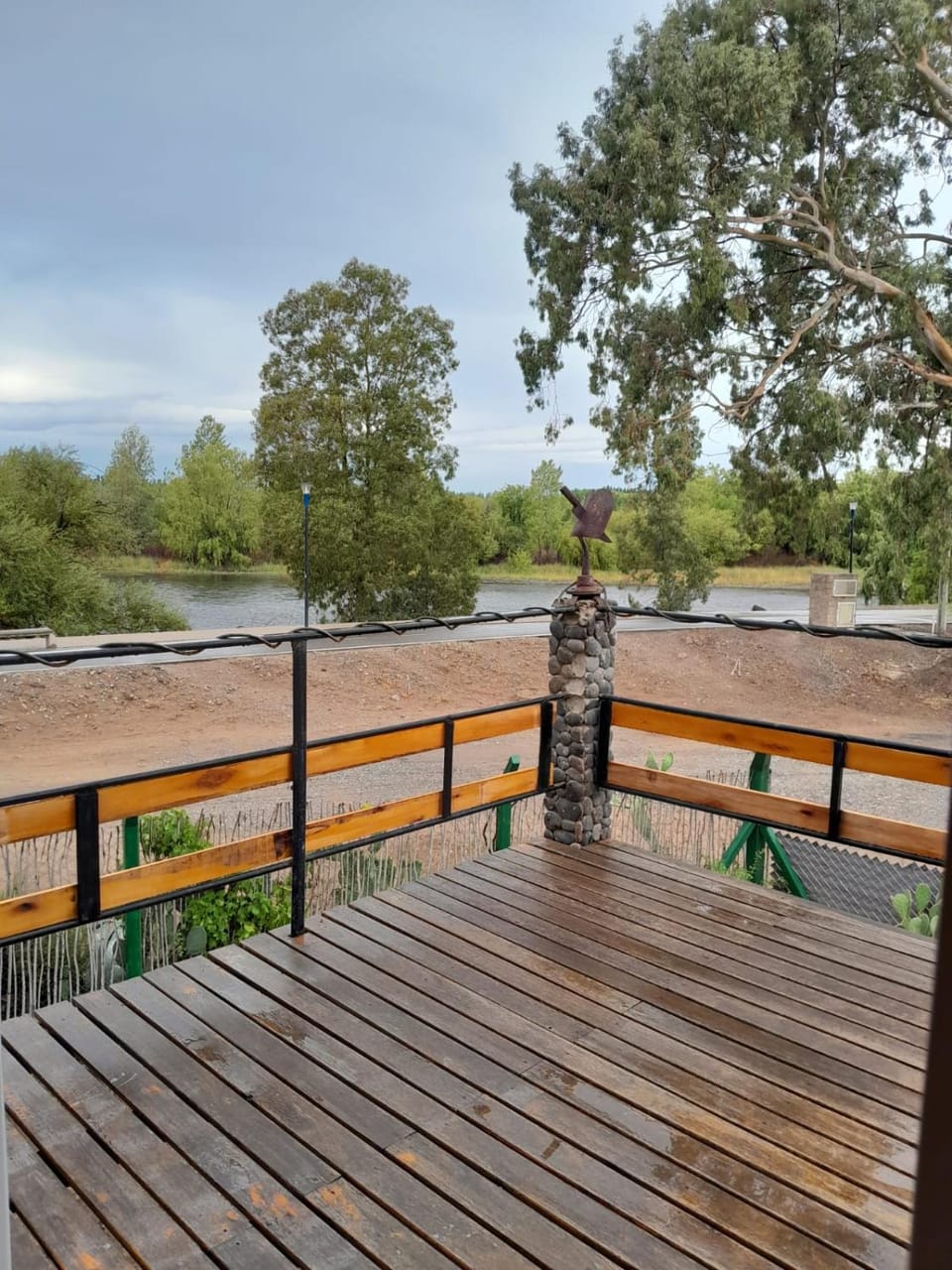 El Pedregullo House in Neuquen