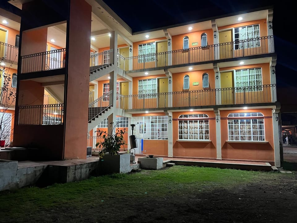 Hotel LaLoma Hotel in Hidalgo, Mexico