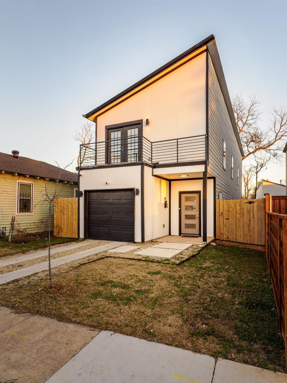 Modern Gem Near Downtown! House in Dallas
