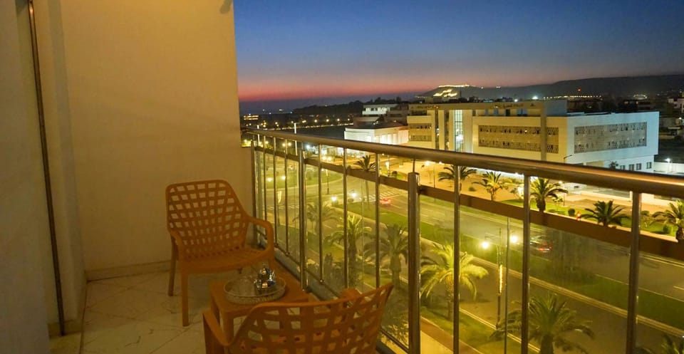 Night, View (from property/room), Balcony/Terrace