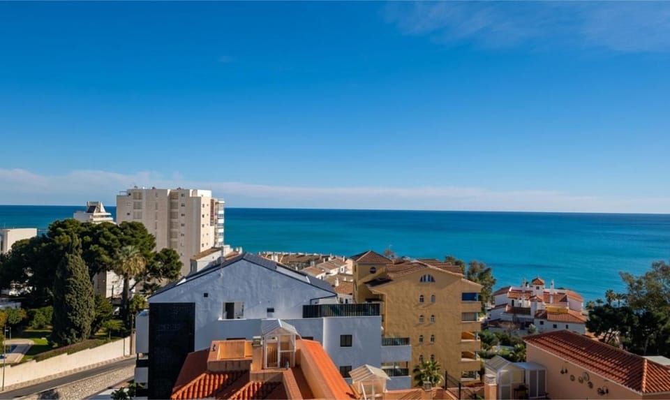 Ocean view studio next to the beach Apartment in Benalmadena