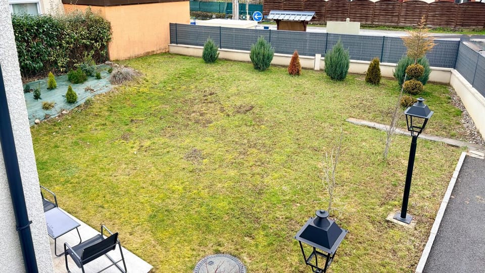 Garden, Garden view