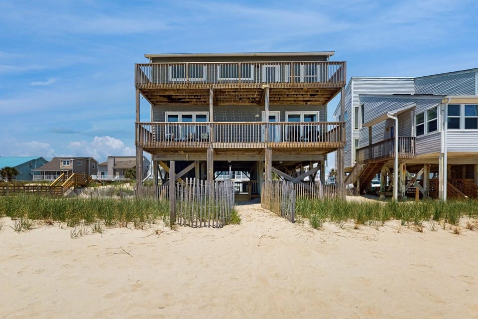 OIB43 Beach Oasis House in Ocean Isle Beach