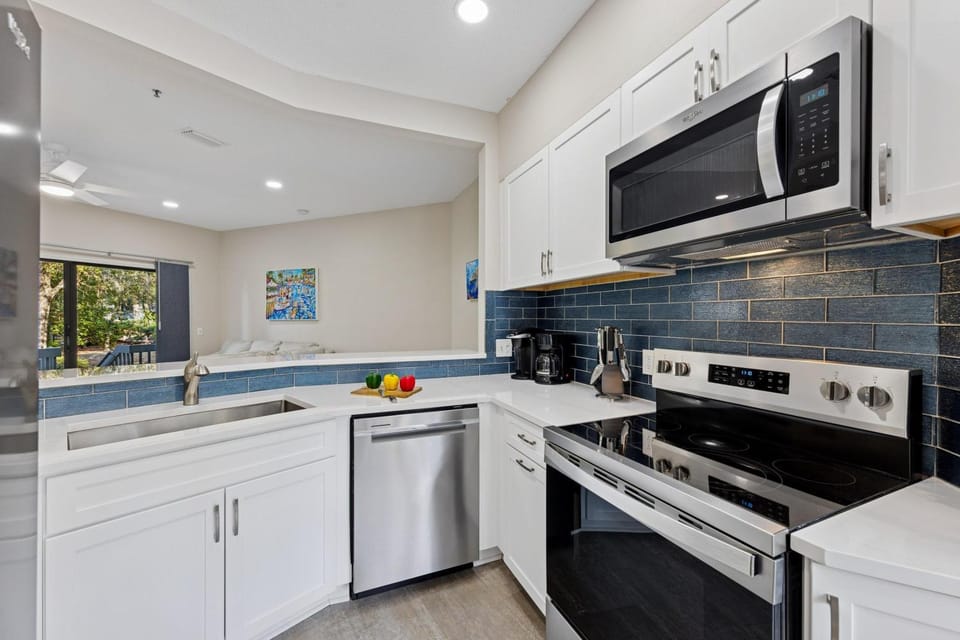 Kitchen or kitchenette, oven, stove, toaster