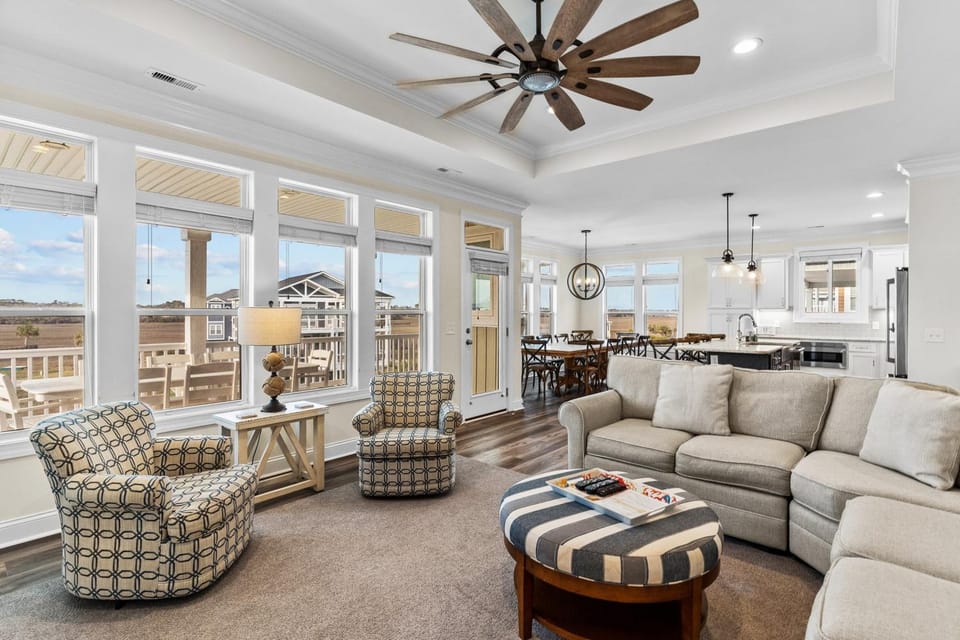 OIB11 Sunny Daze House in Ocean Isle Beach