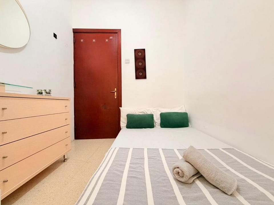 Modern 2 BR Apartment - Windsor - Sliema Apartment in Sliema