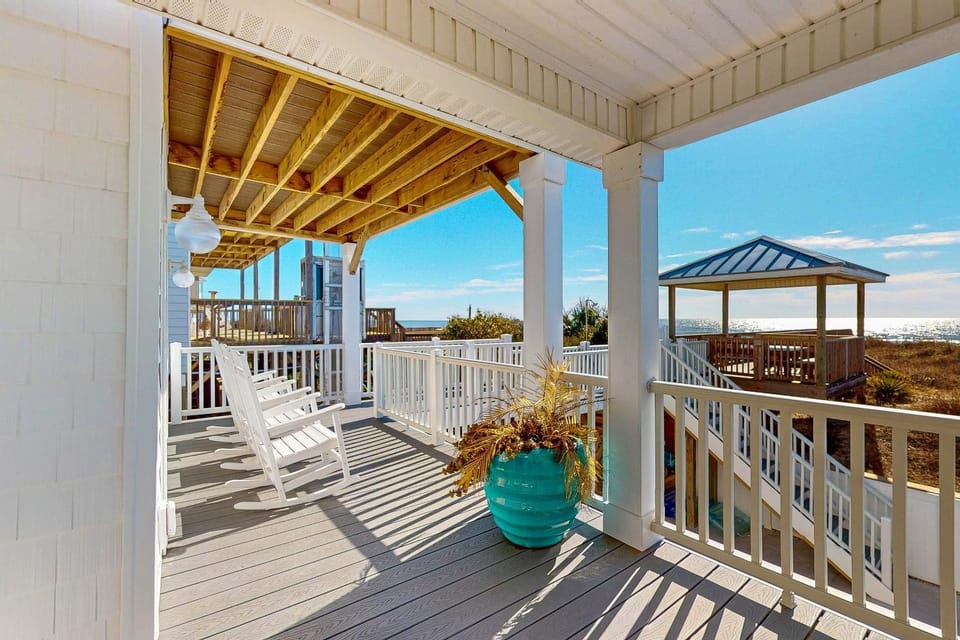 OIB45 Oceanside Gem House in Ocean Isle Beach