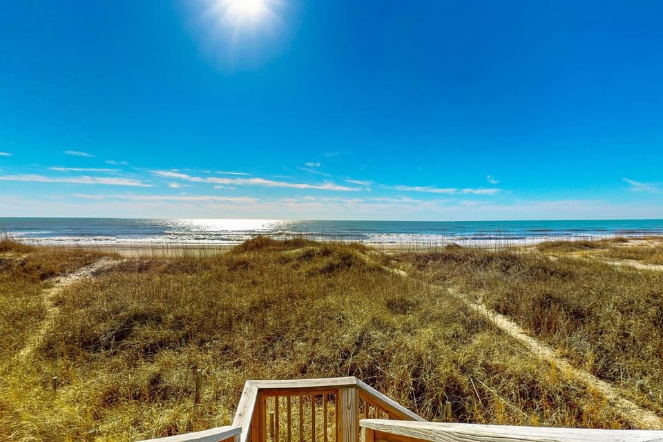 OIB45 Oceanside Gem House in Ocean Isle Beach