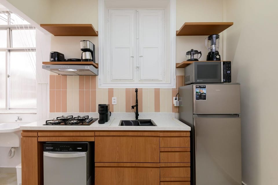 Comfort 4 min from Copacabana Beach | MVC116/204 Apartment in Rio de Janeiro