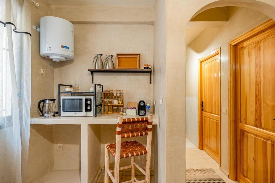 Beautiful Moroccan 2BR Close to City Center Apartment in Marrakesh