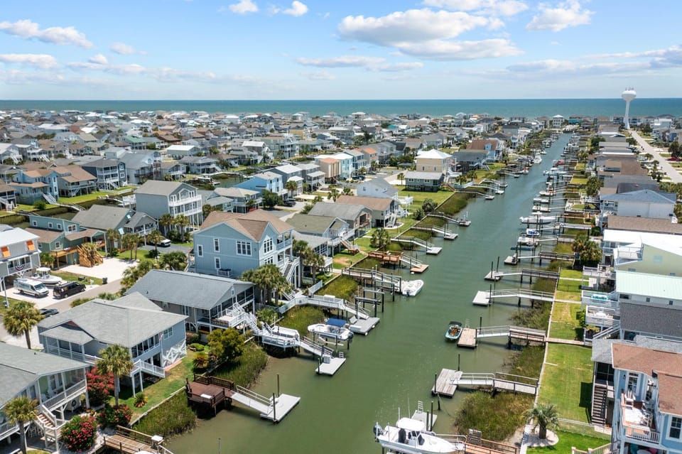 OIB64 Fore Buoys House in Ocean Isle Beach