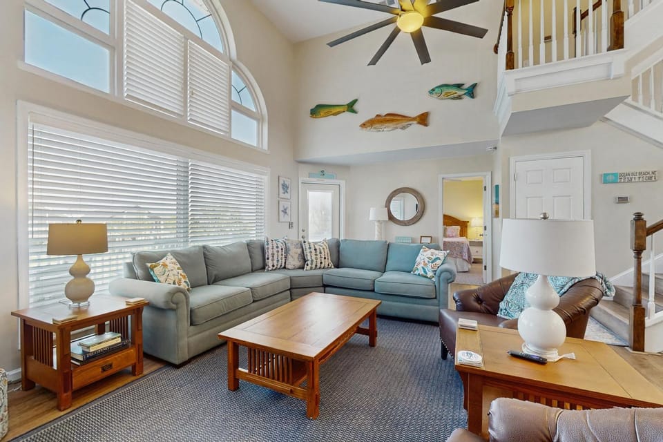 OIB87 Putt & Paddle Paradise House in Ocean Isle Beach