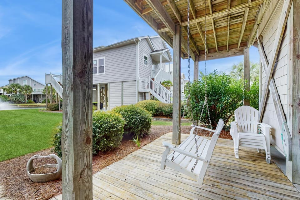 OIB89 Carolina Breeze House in Ocean Isle Beach