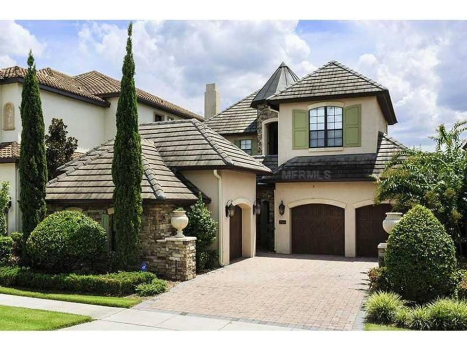 Exclusive 6BR Mansion with Heated Pool & Spa House in Four Corners