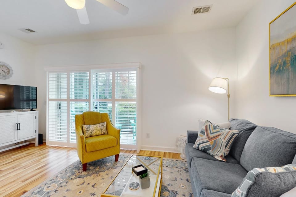 SB14 Back 9 and Beach Time House in Sunset Beach