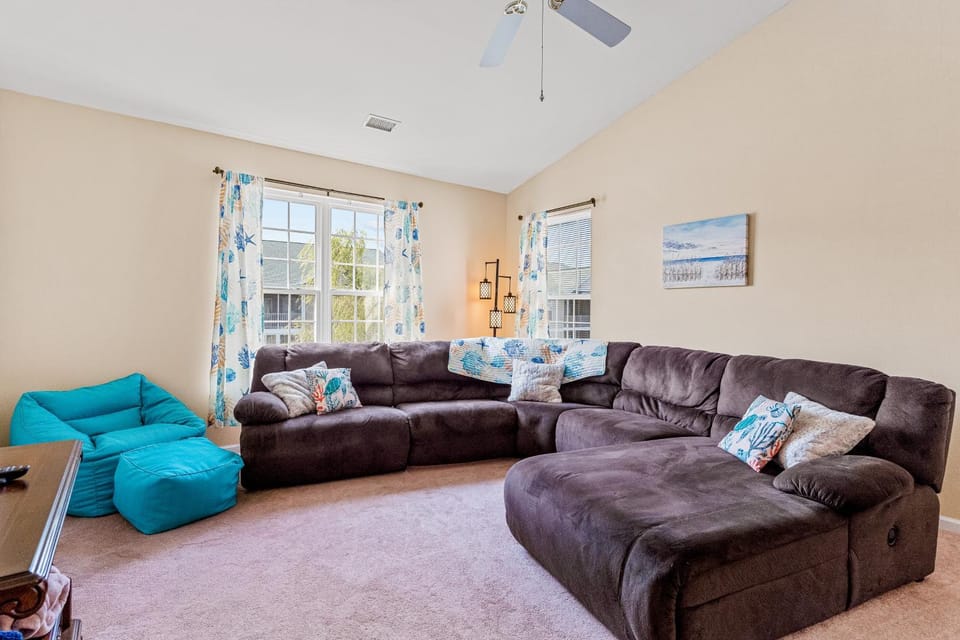 SB16 Coral Reef Retreat House in Sunset Beach