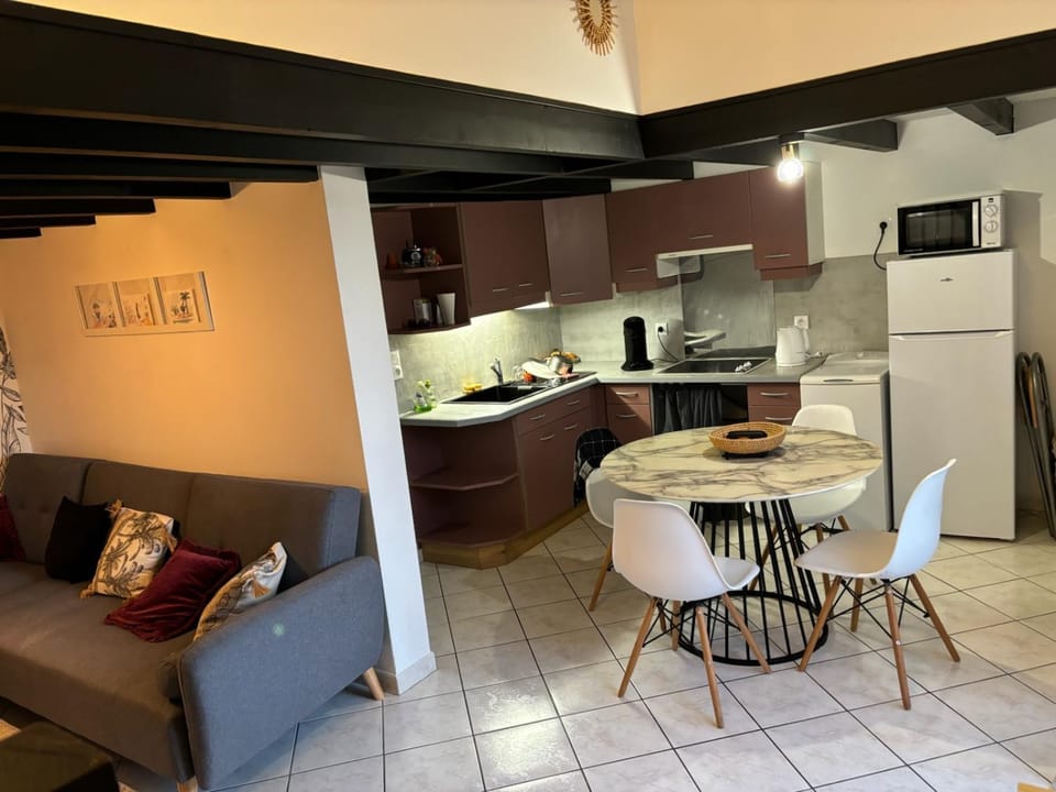 maisonnette bord de mer House in Royan