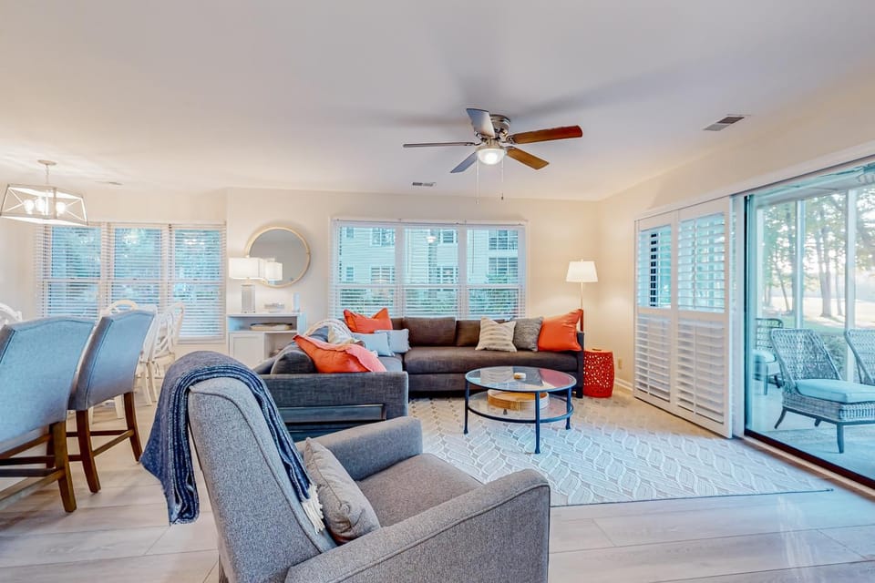 SB45 Ev's Escape House in Sunset Beach