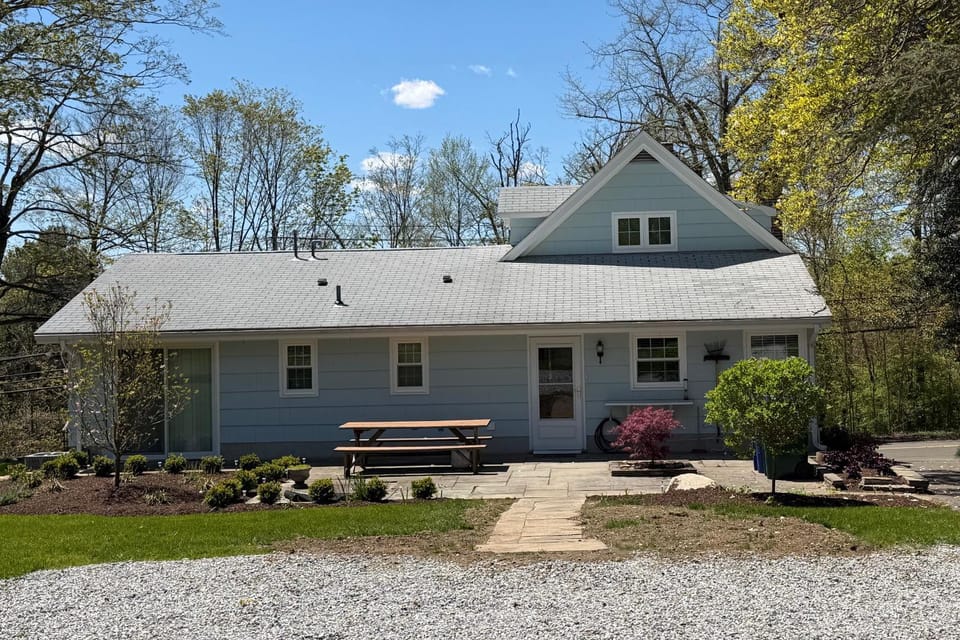 Family Home Near Roosevelt Forest & Historic Sites House in Stratford