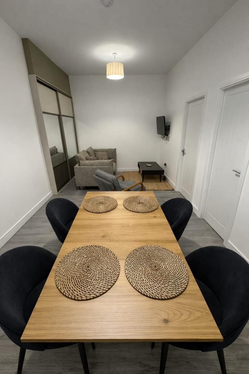 Living room, Dining area