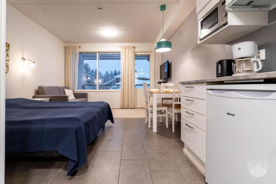 Bed, Kitchen or kitchenette, Photo of the whole room