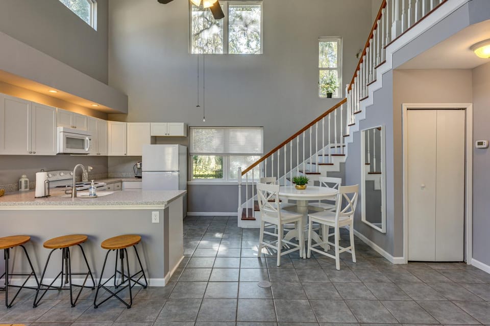< 1 Mi to St Johns River: Serene Family Home! House in Florida
