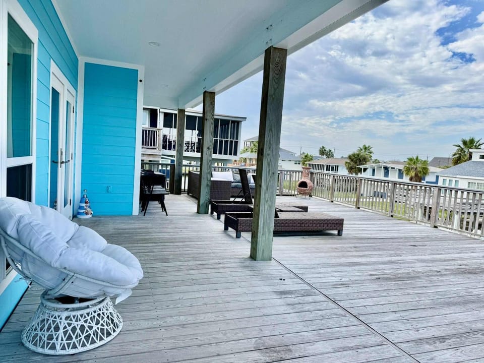 Dockside Dream Home for 10 House in Galveston Island