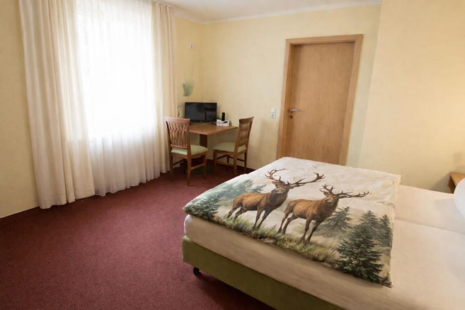 Gasthof Hirsch Betzigau Bed and Breakfast in Kempten