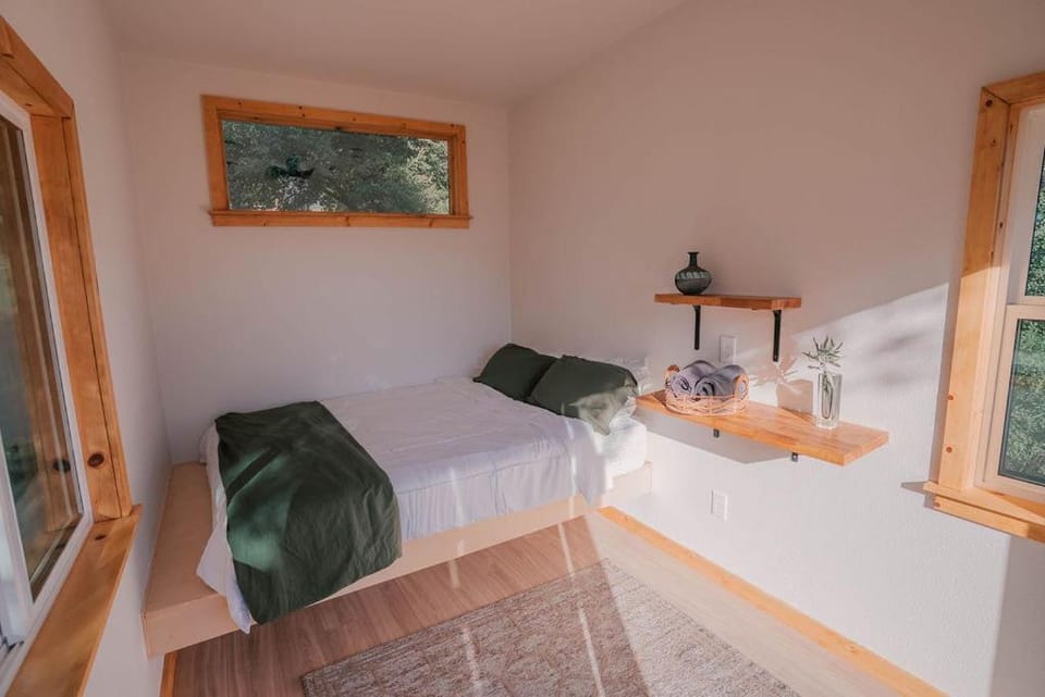 Tiny Home Above the Clouds Pacific Views Luxury tent in Southern California