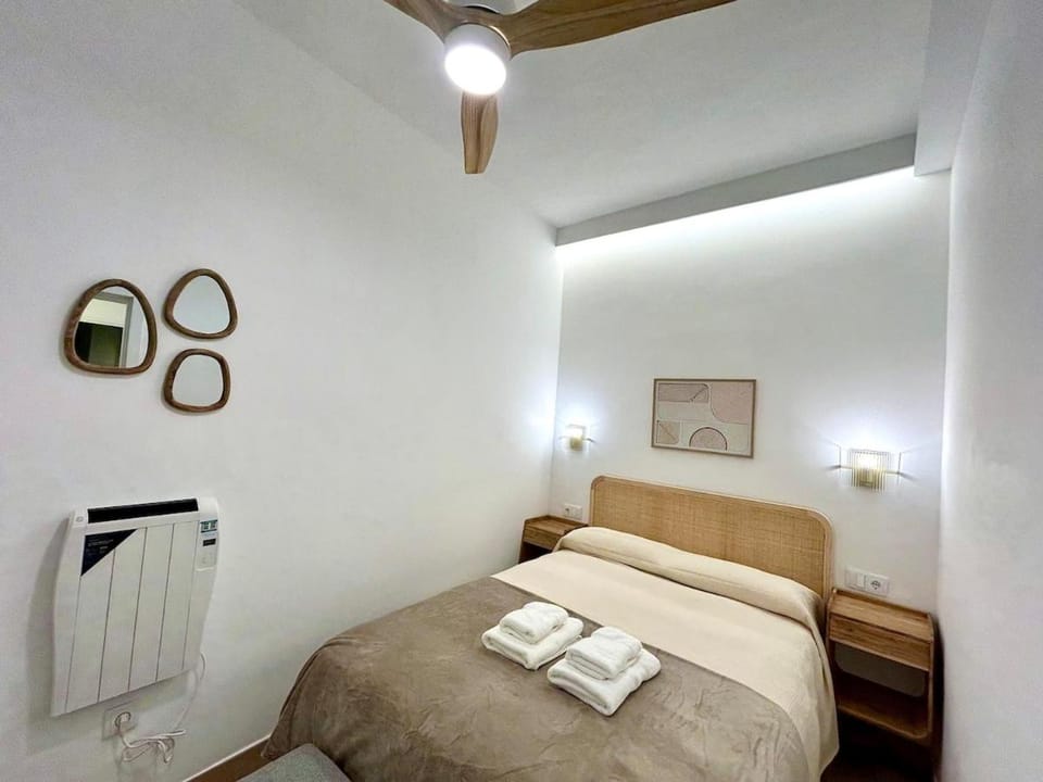Acogedor apt 6pax 3Bdr 2Bth - CozyHomeSevilla10 Apartment in Seville