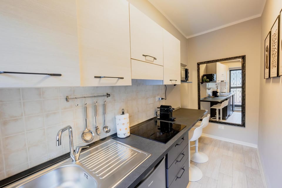 Guest House Lippi 35 in centro a 19 Minuti da Firenze Apartment in Prato