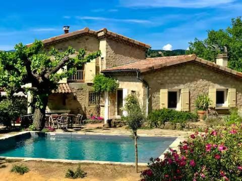 Garden, Swimming pool
