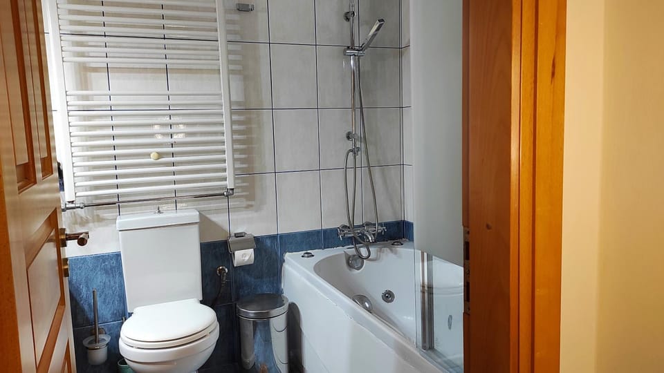Hot Tub, Hot Tub, Bathroom, Bath