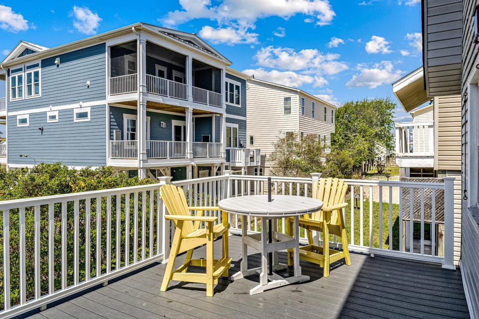 SB52 Sunny Side Up House in Sunset Beach
