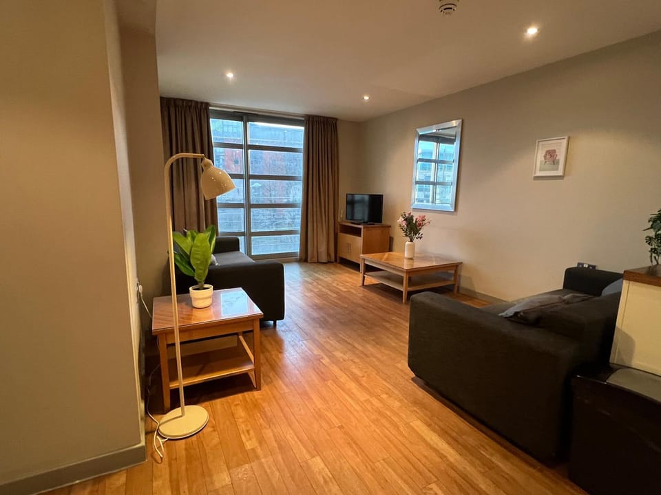 Comfy 2bed flat next to Motorpoint Arena Apartment in Nottingham