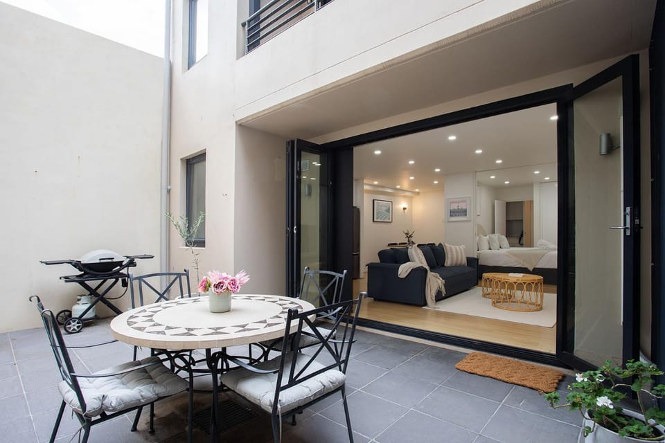 Paddo Courtyard, Paddington Apartment in Sydney