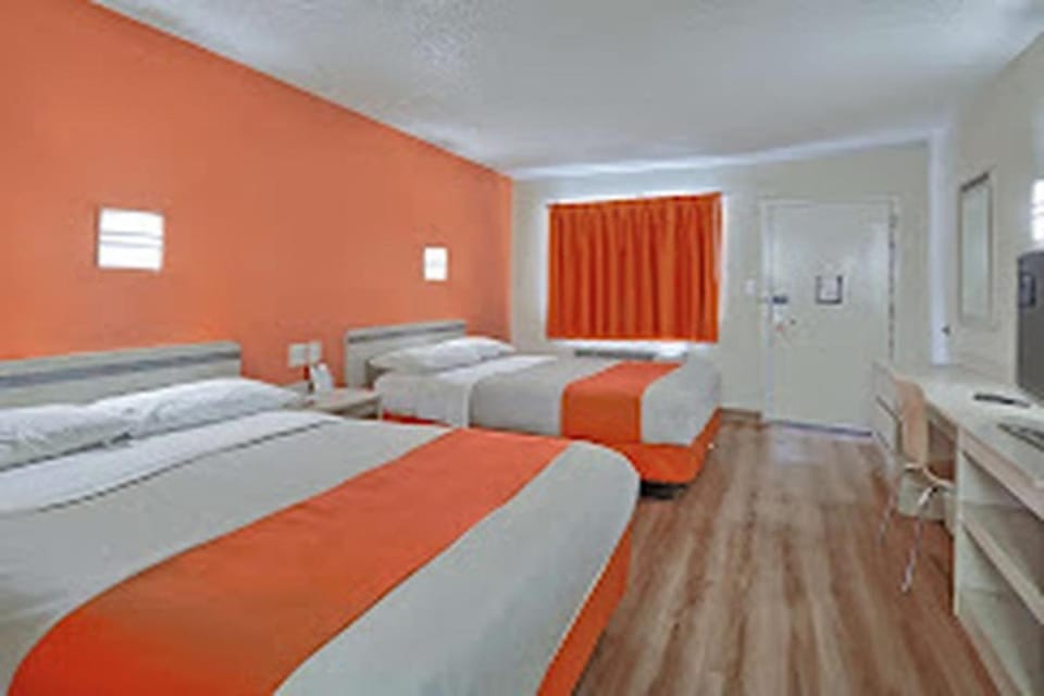 Red Carpet Inn And Suites Hotel in Mount Laurel