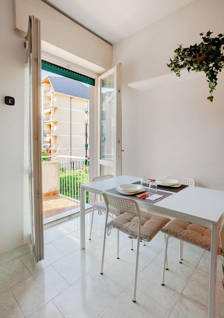 Balcony/Terrace, Dining area, Communal kitchen, kitchen