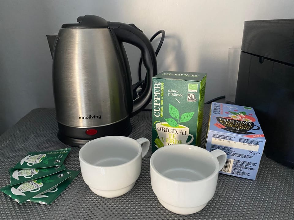 Coffee/tea facilities