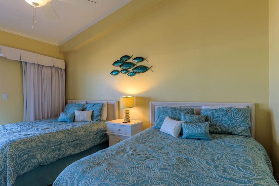 Tiki 332 - Oceanview 1BR Condo with Large Balcony Apartment in South Padre Island