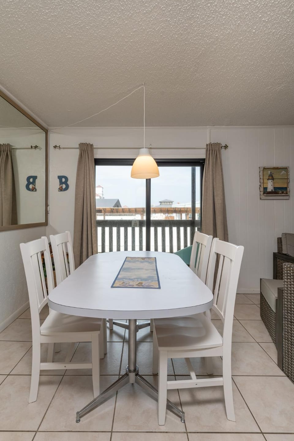 Tiki 224 - 1BR Condo with King Bed Close to Beach Apartment in South Padre Island