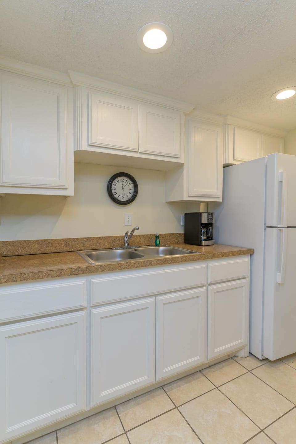 Tiki 159 - Beach Access One Bedroom Condo with Pool Apartment in South Padre Island