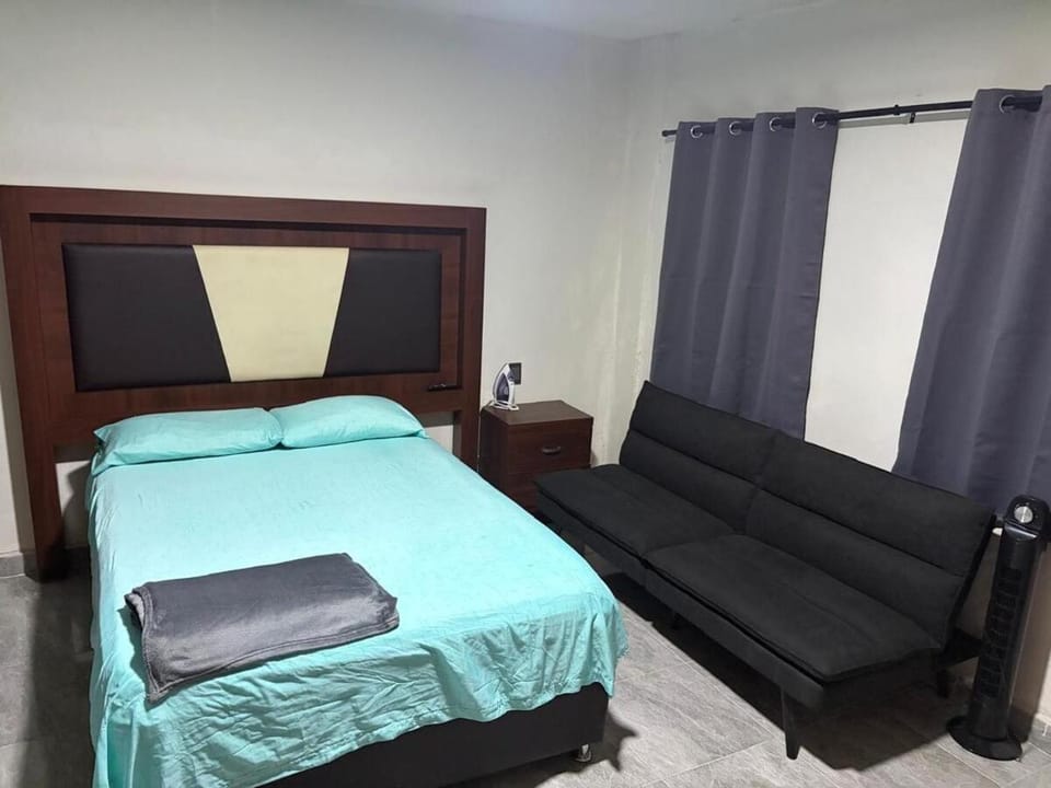 SaVilie 3 - Safety and Comfort Apartment in Guadalajara
