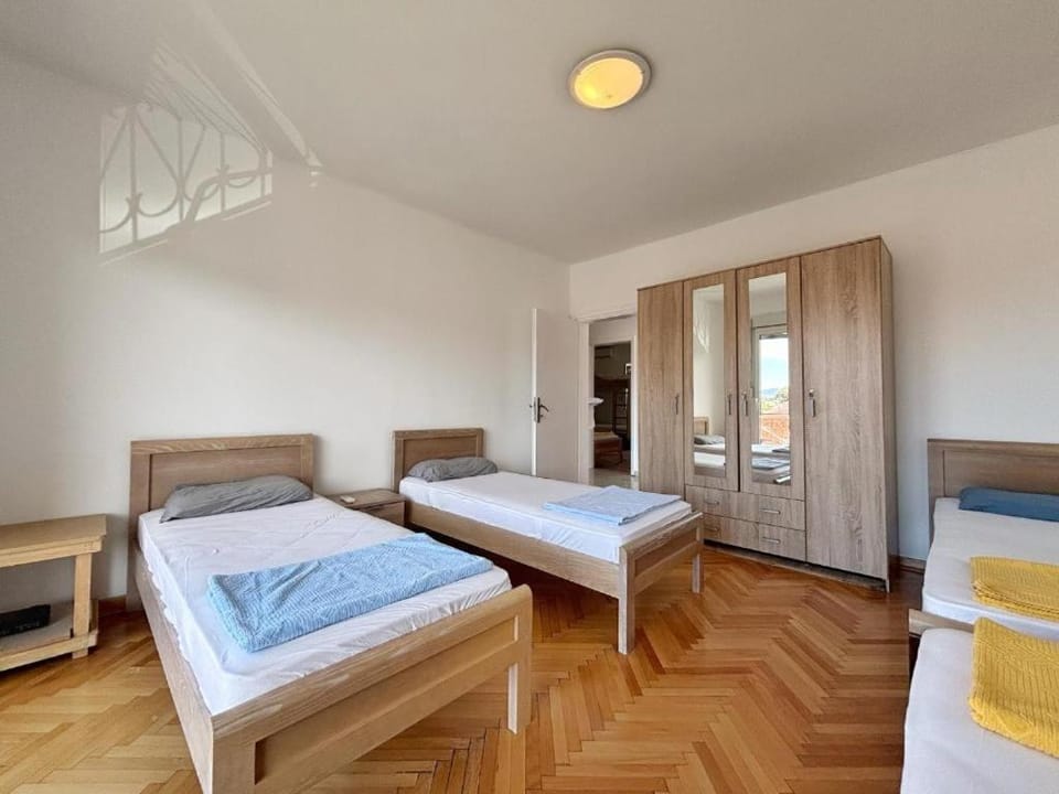 Vega's Hostel in Kotor Municipality